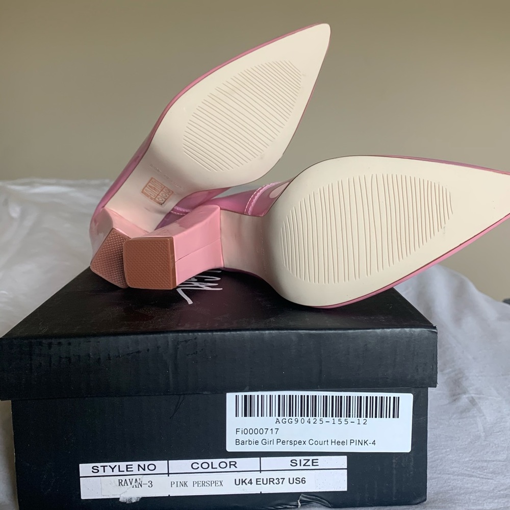 Nasty Gal SOLD OUT Barbie Girl Clear Court Heel - Picture 7 of 8